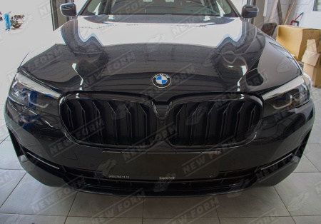BMW 5 серия G30/G31 рестайлинг 2020 - н.в. Решетка радиатора черная M5