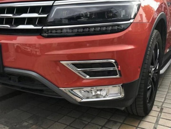 Volkswagen Tiguan (17–) Окантовка на передние противотуманные фары, низ, хром