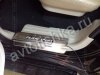 Mitsubishi Pajero Sport V3 (2009-) накладки на внутренние пороги из нержавеющей стали с подсветкой, к-кт 4 шт.