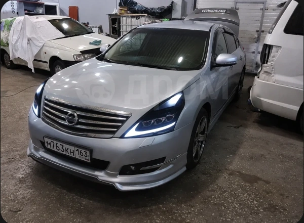 Nissan Teana (08-14) фары передние линзовые черные, с подсветкой DRL, стиль Лексус