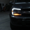 Фары передние черные с LED подсветкой — Chevrolet Trailblazer 2001-2009