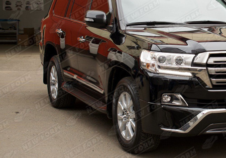 Toyota Land Cruiser LC 200 (2 рестайлинг) 2015 - н.в. Молдинги стиль 2016 года
