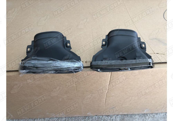 Mercedes-Benz GLC-Klasse C253 2016 - 2019 Насадки на глушитель 6.3S AMG черные