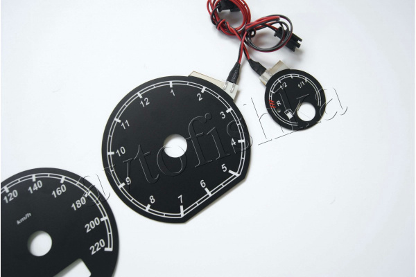 Volkswagen Golf 3 светодиодные шкалы (циферблаты) на панель приборов - дизайн 2