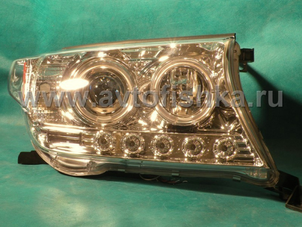 Toyota Land Cruiser 200 (08-) передние фары линзовые хромированные, со светящимися ободками, комплект 2 шт.