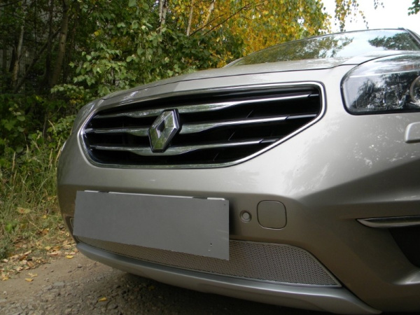 Renault Koleos (12–) Защита радиатора Premium, хром