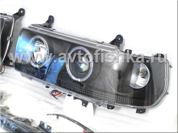 Toyota Land Cruiser 80 (90-97) фары передние линзовые черные, со светящимися ободками и светодиодной подсветкой, комплект 2 шт.