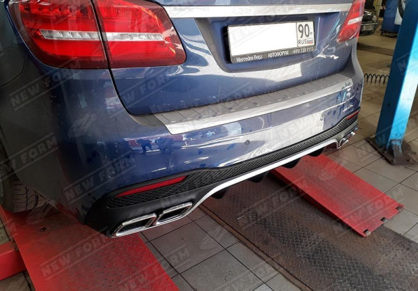 Mercedes-Benz GLS-Klasse X166 2015 - 2019 Диффузор заднего бампера 6.3 AMG хром