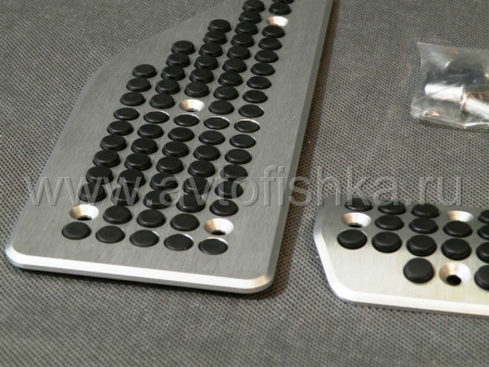 Ford Mondeo (07-) с АКПП накладки на педали алюминиевые, комплект 3 шт.