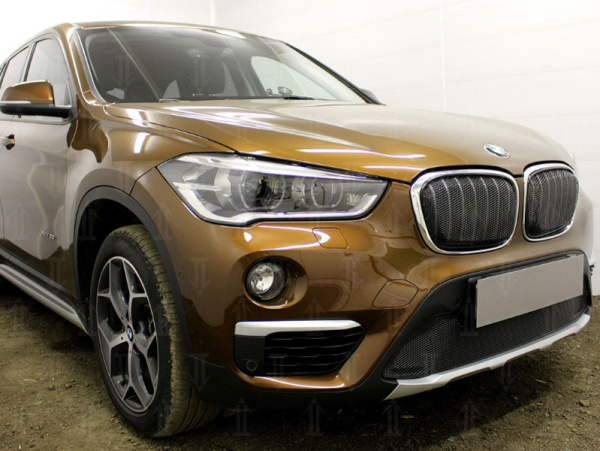 BMW X1 (15–) Защита радиатора Premium, чёрная, верх