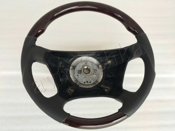 Mercedes W124, W126, W201, W140, W210 (96-99) руль спортивный анатомический, отделка - черная кожа с деревянными вставками.