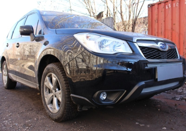 Subaru Forester (13–15) Защита радиатора Premium, хром, низ