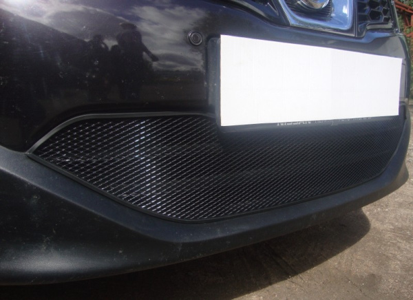 Nissan Qashqai (10–13) Защита радиатора, чёрная