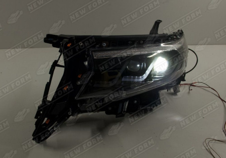 Toyota Land Cruiser Prado LC 150 (2 рестайлинг) 2017 - н.в. Передние фары