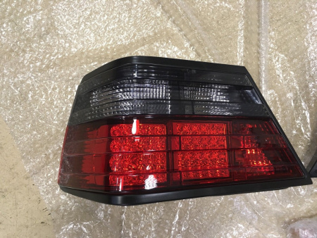 Mercedes W124 (84-95) фонари задние светодиодные красно-тонированные, комплект 2 шт.