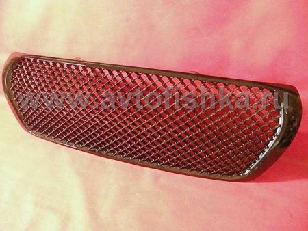 Toyota Land Cruiser 200 (07-11) решетка радиатора черная пластиковая, дизайн "Bentley".