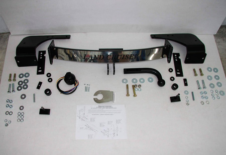 Toyota Land Cruiser 200, Lexus LX570 (08-) Фаркоп с вставкой из нержавеющей стали и надписью