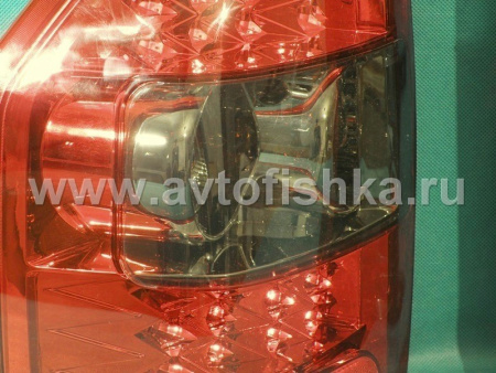 Mitsubishi Pajero 3 (2003-2006) фонари задние светодиодные красно-тонированные, комплект 2 шт.