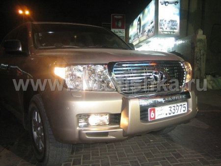 Toyota Land Cruiser 200 (08-) накладка переднего бампера - боковые продолжения кенгурина, пластиковые, комплект 2 шт.