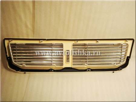 Toyota Land Cruiser Prado 120 (02-) решетка радиатора алюминиевая с черной рамкой.