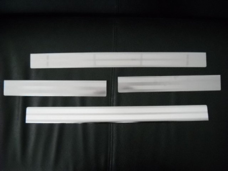 Land Rover Discovery 3 (05-) накладки порогов дверных проемов из нержавеющей стали, комплект 4 шт.