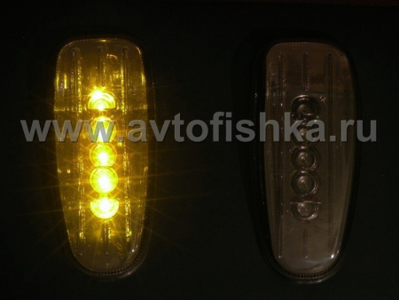 Mercedes E W210 (95-99) повторители поворотов светодиодные тонированные, на передние крылья, комплект 2 шт.