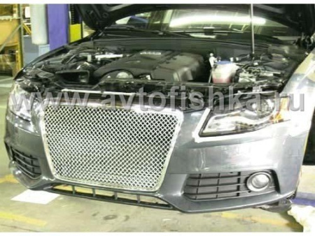 Audi A4 (09-) решетка радиатора полированная нержавеющая сталь.