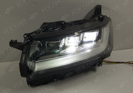 Toyota Land Cruiser LC 300 2021 - н.в. Передние фары с логотипом