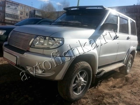 UAZ (УАЗ) Patriot (08-) Козырек (cпойлер) на лобовое стекло