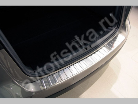 Volkswagen Touran (2003-2009) накладка на задний бампер из нержавеющей стали