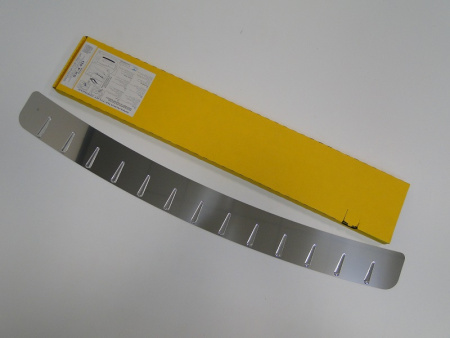 Suzuki SX4 (06-) 4 дверн. накладка на задний бампер с силиконовыми вставками, к-кт 1шт.