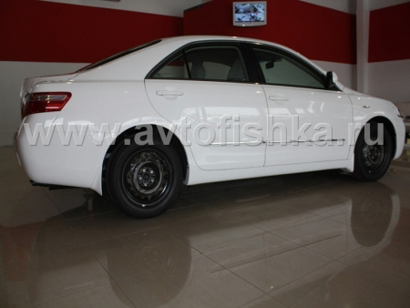 Toyota Camry V40 (06-) молдинги на двери боковые с хромированными вставками, белые, комплект 4 шт.