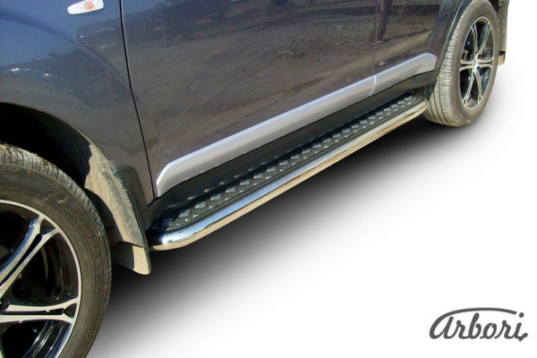 Защита штатных порогов Arbori d42 с листом MITSUBISHI OUTLANDER XL 2006-2010