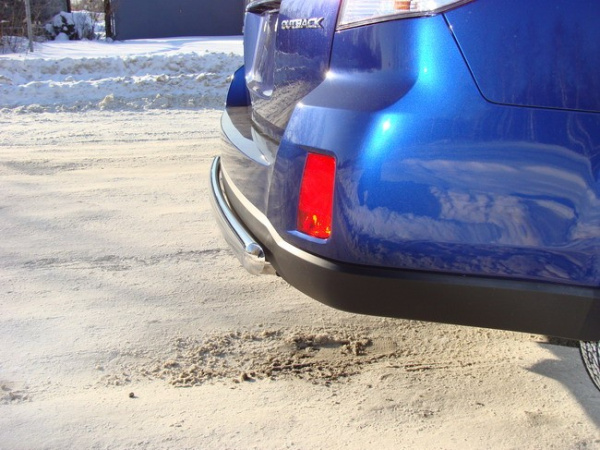 Subaru Outback (09–) Защита задняя (центральная) 75х42 мм