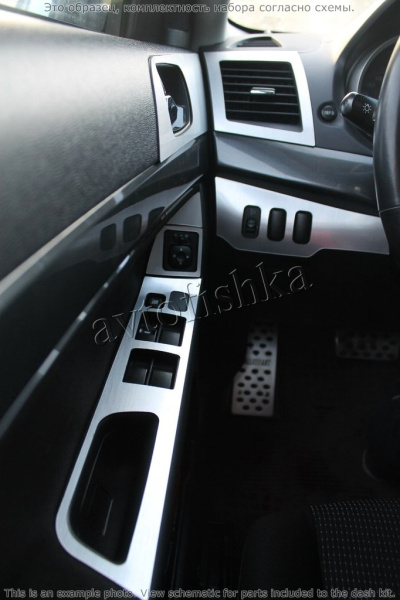 Декоративные накладки салона Mitsubishi Lancer 2008-н.в. полный набор, с навигацией