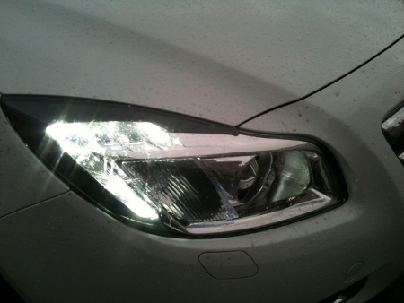 Opel Insignia (08-) фары передние хромированные, с подсветкой DRL, комплект 2 шт.