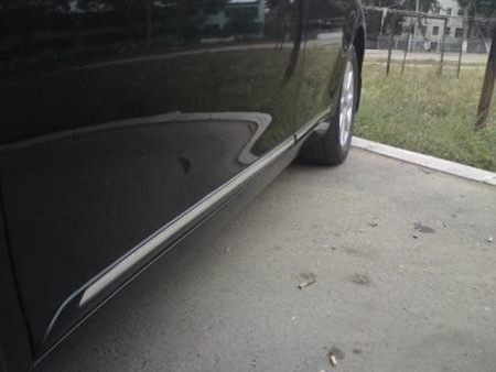 Toyota Camry V40 (06-) молдинги на двери боковые с хромированными вставками, белые, комплект 4 шт.