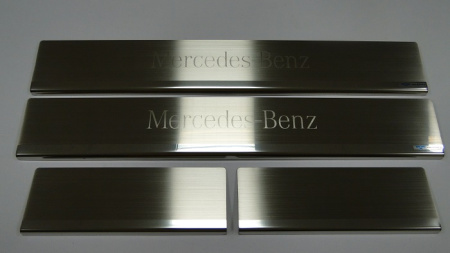 Mercedes ML classe W164 (05-) накладки на внутренние пороги, к-кт 4шт.