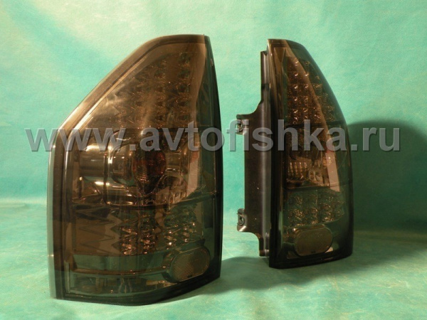 Mitsubishi Pajero 3 (2003-2006) фонари задние светодиодные тонированные, комплект 2 шт.