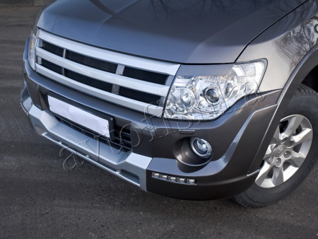 Mitsubishi Pajero 4 (06 – 15) накладка | юбка переднего бампера (без ДХО)