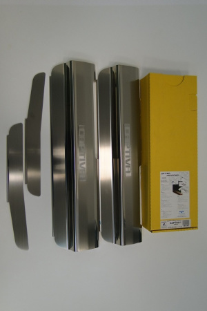 Chevrolet Captiva (06-) накладки на внутренние пороги, к-кт 4шт.