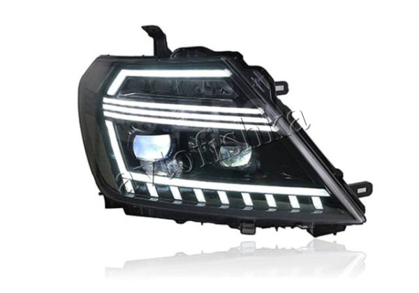 Nissan Patrol Y62 (10-) передние фары LED динамические