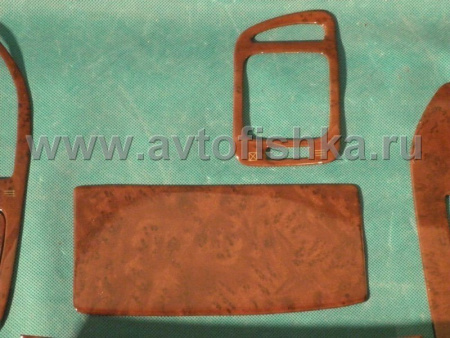 Toyota Land Cruiser 100 (1998-2003) отделка салона под дерево, темное, комплект 17 предметов