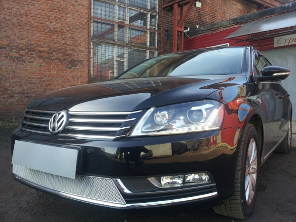 Volkswagen Passat (11–) Защита радиатора Premium, хром