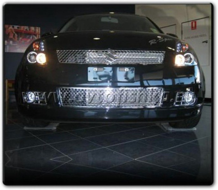 Suzuki Swift (04-) решетка радиатора хромированная, верхняя и нижняя (комплект).