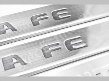 Hyundai Santa Fe 2 (2006-) накладки на пороги из нержавеющей стали, 4 шт.