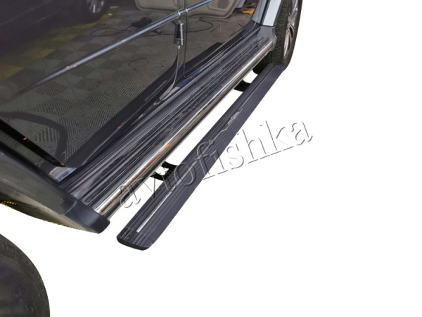 Mercedes-Benz AMG G 63 G500 G5504X4 (19-) штатные выезжающие электропороги автоматические