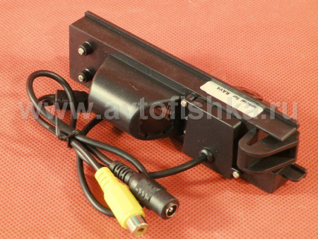 Toyota RAV4 III (06-) камера заднего вида, цветная, герметичная, с относительной разметкой