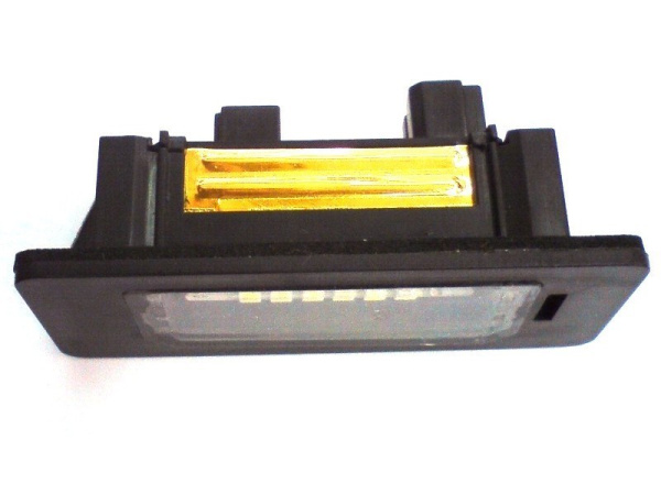 BMW E39/E46 CSL/E60 E61/E70/E71/E82/E88/E90/E91/E92/E93 фонари освещения номерного знака светодиодные белые, комплект 2 шт.