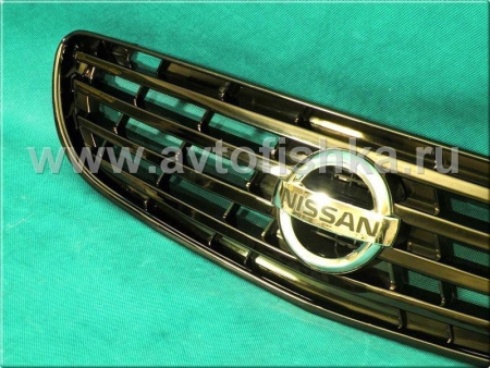 Nissan Maxima QX 3 (2000-2006) пластиковая решетка радиатора тонированный хром, под титан.